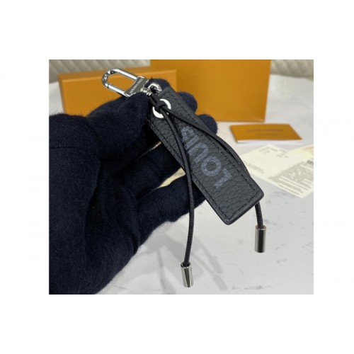 Louis Vuitton MP2554 Epi Color Block Dual key holder and bag charm in Black Epi Louis Vuitton MP2554 Epi Color Block Dual key holder and bag charm in Black Epi