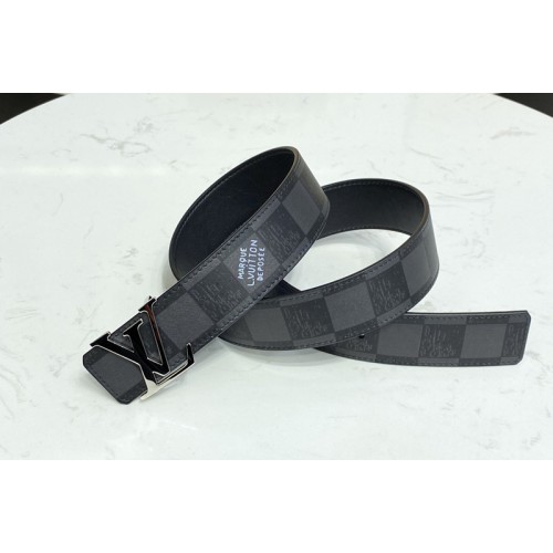 Louis Vuitton MP314V Initials 40mm reversible belt in Damier Graphite Louis Vuitton MP314V Initials 40mm reversible belt in Damier Graphite