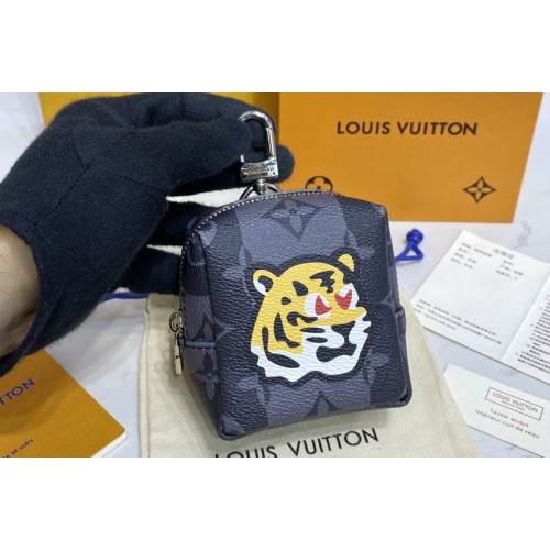 Louis Vuitton MP3224 Made Squared pouch bag charm Louis Vuitton MP3224 Made Squared pouch bag charm