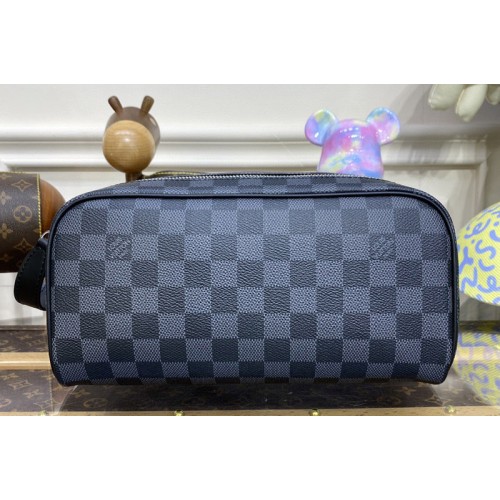 Louis Vuitton N40127 Dopp Kit Toilet Pouch in Damier Graphite coated canvas Louis Vuitton N40127 Dopp Kit Toilet Pouch in Damier Graphite coated canvas