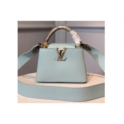 Louis Vuitton M55922 Capucines Mini handbag In Green Taurillon leather