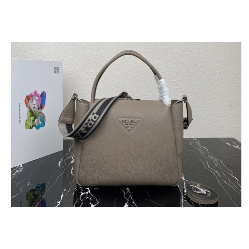 Prada 1BC170 Large leather handbag in Grey Leather