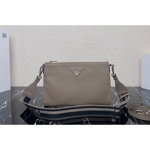 Prada 1BH050 Leather shoulder bag in Grey Leather Prada 1BH050 Leather shoulder bag in Grey Leather