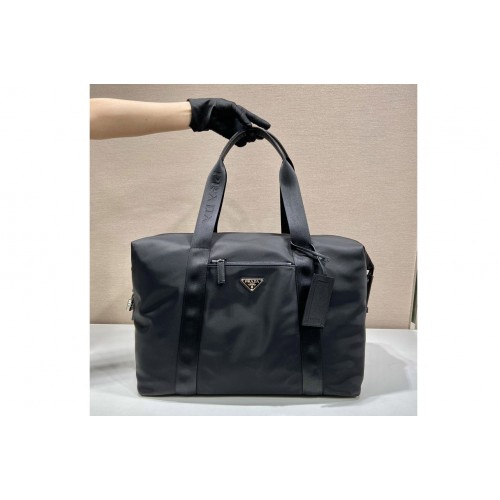 Prada 2VC796 Re-Nylon and Saffiano leather duffle bag in Black Nylon
