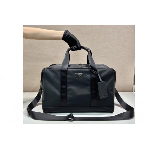 Prada 2VC796 Re-Nylon and Saffiano leather duffle bag in Black Nylon Prada 2VC796 Re-Nylon and Saffiano leather duffle bag in Black Nylon