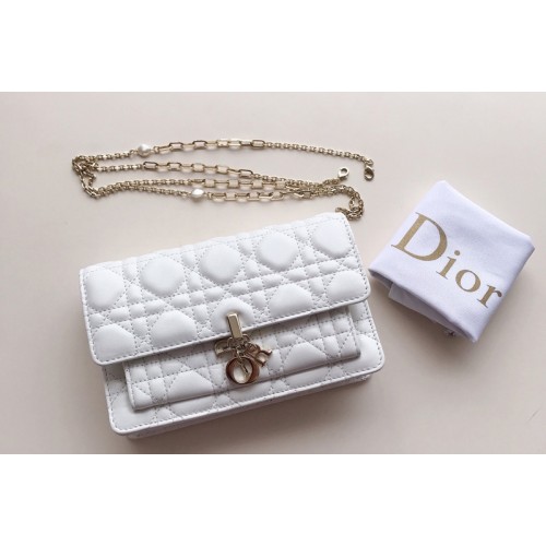 Christian Dior S0937 Lady Dior pouch in White Cannage Lambskin Christian Dior S0937 Lady Dior pouch in White Cannage Lambskin