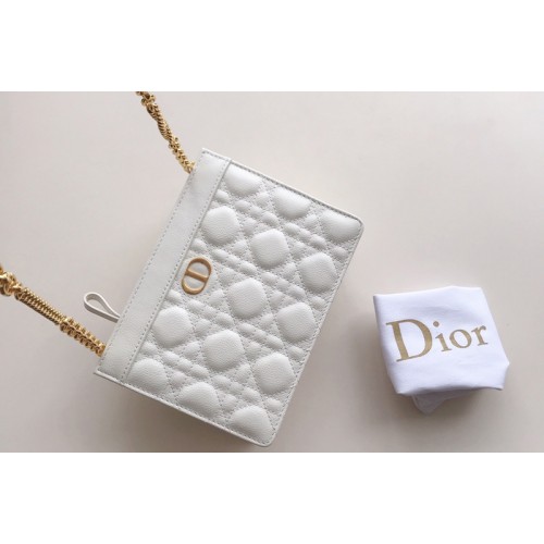 Christian Dior S5106 Dior Caro zipped pouch with chain in White Supple Cannage Calfskin Christian Dior S5106 Dior Caro zipped pouch with chain in White Supple Cannage Calfskin