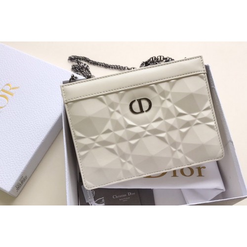 Christian Dior S5106 Dior Caro zipped pouch in White Cannage Calfskin with Diamond Motif Christian Dior S5106 Dior Caro zipped pouch in White Cannage Calfskin with Diamond Motif