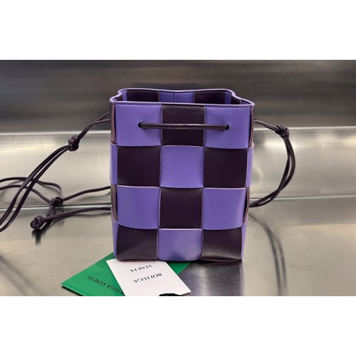 Bottega Veneta Small Cassette Bucket Bag in Purple Fondant intreccio leather Bottega Veneta Small Cassette Bucket Bag in Purple Fondant intreccio leather