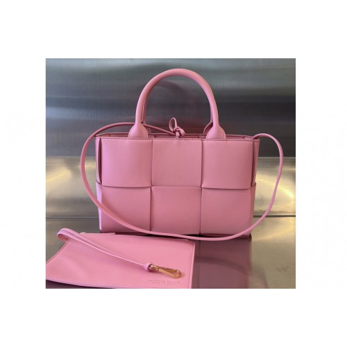 Bottega Veneta Mini Arco Tote Bag in Pink intreccio leather