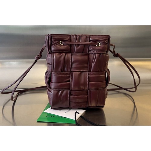 Bottega Veneta Small Cassette Bucket Bag in Fondant Foulard intreccio leather Bottega Veneta Small Cassette Bucket Bag in Fondant Foulard intreccio leather