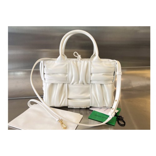 Bottega Veneta Mini Arco Tote Bag in White foulard intreccio leather Bottega Veneta Mini Arco Tote Bag in White foulard intreccio leather