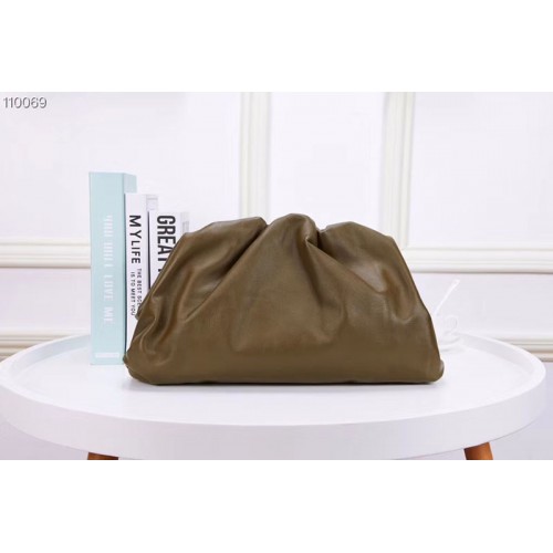 Bottega Veneta The Pouch Bags Kahai Butter Calf Leather