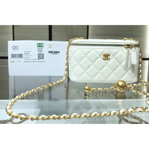 Chanel AP2303 Clutch With Chain in White Lambskin