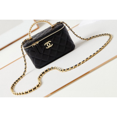 Chanel AP3768 Clutch on Chain bag in Black Lambskin Chanel AP3768 Clutch on Chain bag in Black Lambskin
