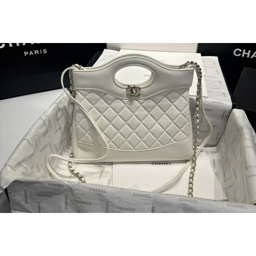 Chanel Mini 31Bag Shopping bag in White Shiny Lambskin Chanel Mini 31Bag Shopping bag in White Shiny Lambskin