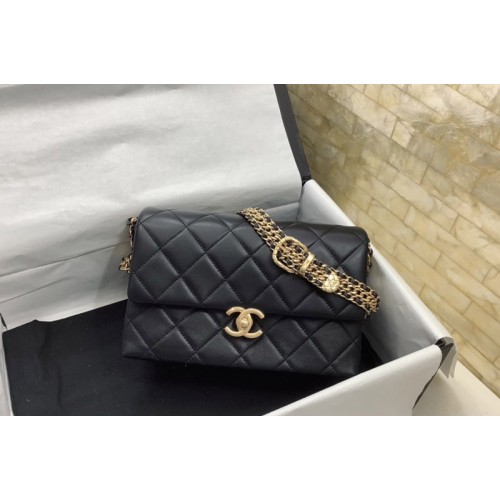 Chanel Flap Bag in Black Grained Calfskin