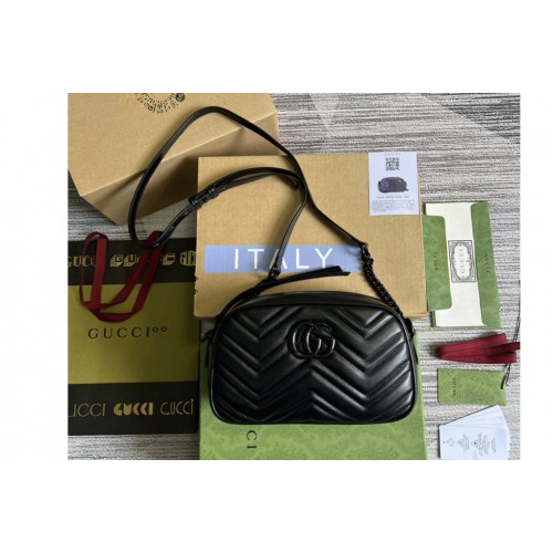 Gucci Marmont small shoulder bag in Black matelasse chevron leather Gucci Marmont small shoulder bag in Black matelasse chevron leather
