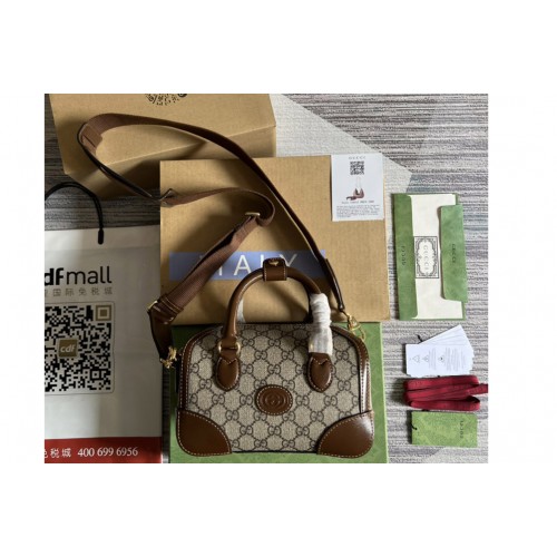 Gucci Small duffle bag with Interlocking G in Beige and ebony Supreme canvas Gucci Small duffle bag with Interlocking G in Beige and ebony Supreme canvas