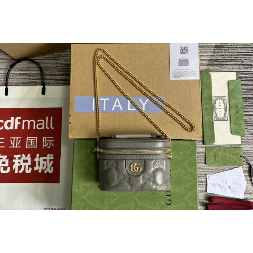 Gucci Matelasse top handle mini bag in Grey Matelasse leather Gucci Matelasse top handle mini bag in Grey Matelasse leather