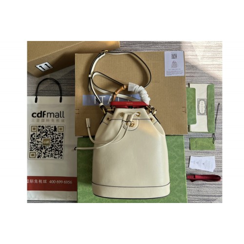 Gucci Diana small bucket bag in White leather Gucci Diana small bucket bag in White leather