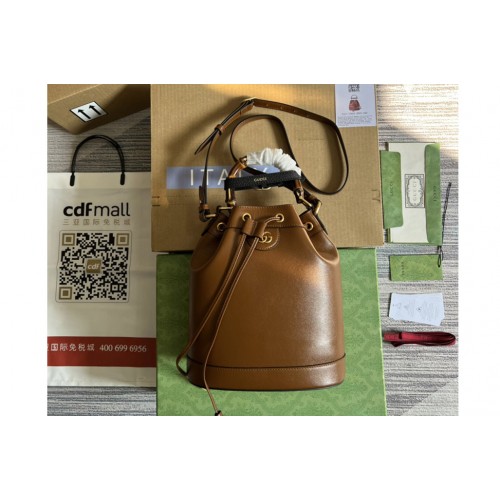 Gucci Diana small bucket bag in Brown leather