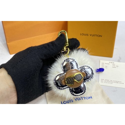 Louis Vuitton M00554 Snow Vivienne Bag charm and key holder