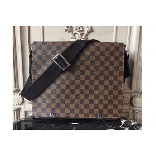 Louis Vuitton N41032 District MM Bag in Damier Ebene Canvas Louis Vuitton N41032 District MM Bag in Damier Ebene Canvas