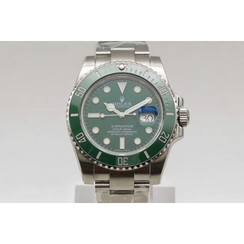 Rolex Submariner 116610 LN Green Ceramic V7 1:1 Noob Best Edition SA3135