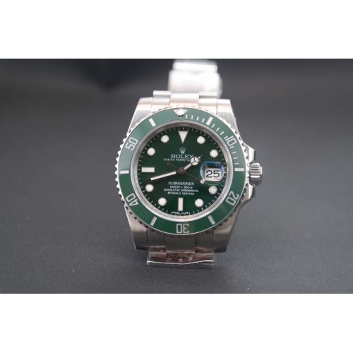 Rolex Submariner 116610 LV Green Ceramic V5 1:1 Noob Best Edition A2836
