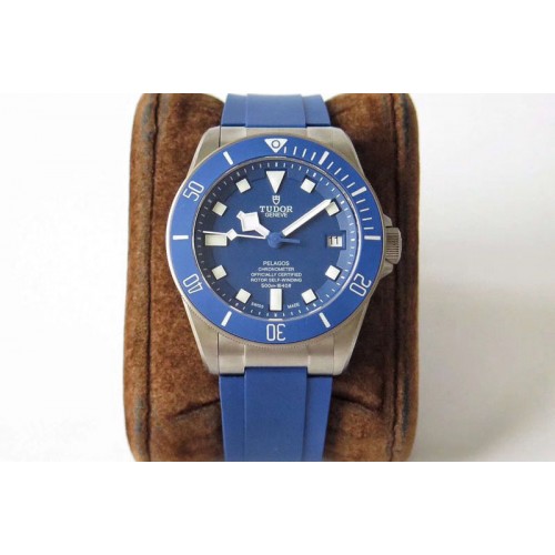Tudor Blue Pelagos V6F 1:1 Best Edition on Titanium Bracelet A5612 V4 (Free Rubber Strap) Tudor Blue Pelagos V6F 1:1 Best Edition on Titanium Bracelet A5612 V4 (Free Rubber Strap)
