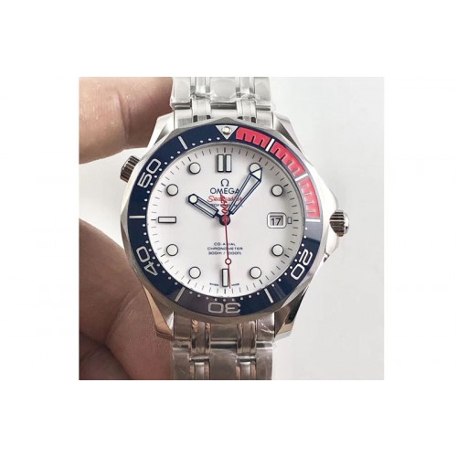 Omega Seamaster Diver 300M SS "COMMANDER�S WATCH" OMF 1:1 Best Edition on SS Bracelet A2507 (Free Nylon Strap)