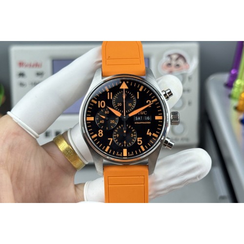 IWC Pilot Chrono IW388108 1:1 Best Edition Black Dial on Orange Rubber Strap SA69385 Super Clone IWC Pilot Chrono IW388108 1:1 Best Edition Black Dial on Orange Rubber Strap SA69385 Super Clone
