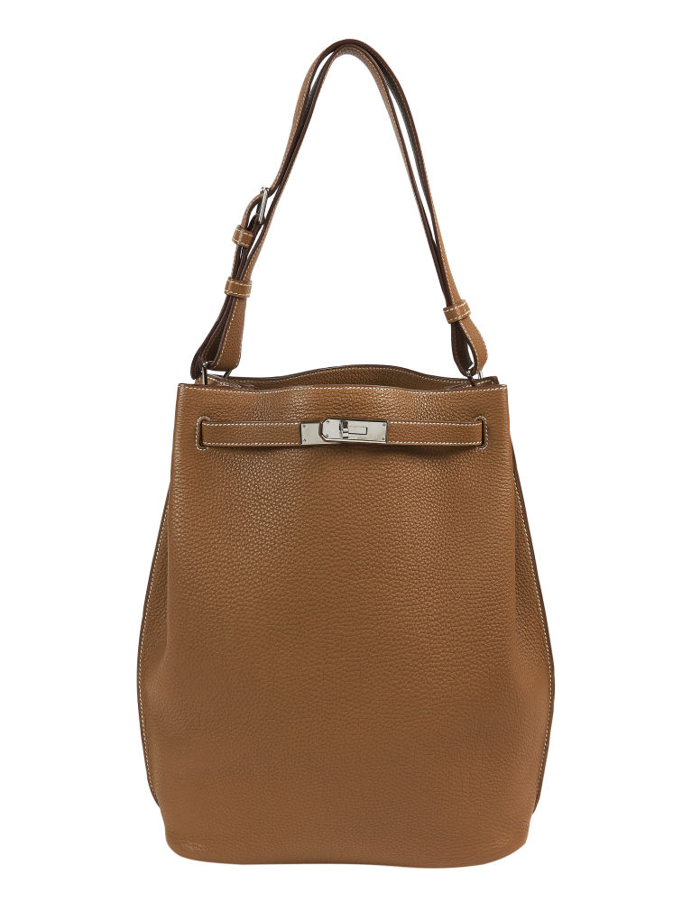 2009
       Sac SO KELLY Taurillon Clémence Gold Piqué sellier blanc Dimensions : 27 x 35 x...