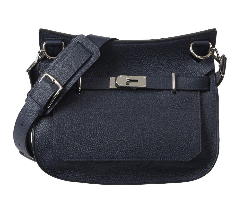 2015
       Sac JYPSIÈRE 31 Taurillon Clémence bleu marine Garniture métal argenté palladié Dimensions : 30 x...