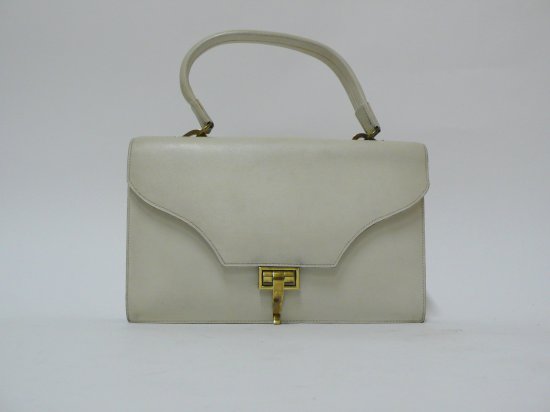 HERMES Paris Sac Spa  en box blanc, attaches et fermoir en laiton dor