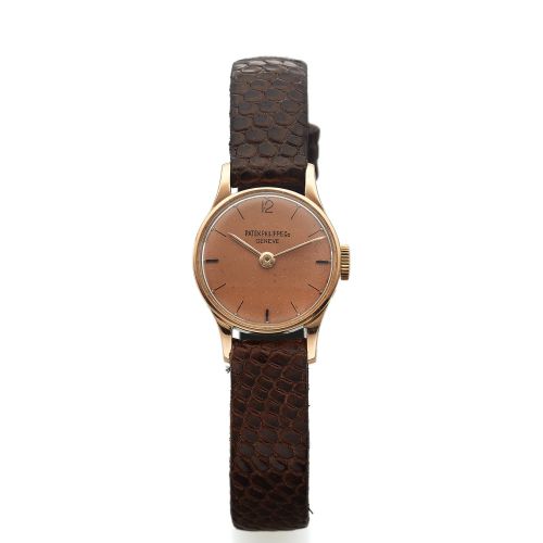 PATEK PHILIPPE REF. 1289 PINK GOLD. Patek Philippe Cie, Genève, No. 853516, case No. 650464, Ref.. 1289. Made circa 1951.. Fine and rare, 18K pink gold lady's wristwatch with an 18K. yellow gold Patek Philippe buckle.