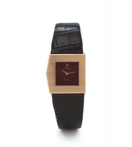 ROLEX CELLINI REF. 4017 YELLOW GOLD. Rolex, Cellini, case No. 3480176, Ref. 4017/7.. Produced in the 1970s.. Fine and unusual, asymmetrical, 18K yellow gold. wristwatch with 18K yellow gold Rolex buckle.