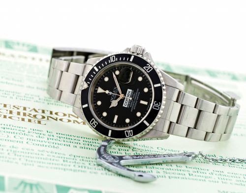 ROLEX REF 16610 SUBMARINER COMEX.Rolex, Oyster Perpetual Date, Comex, Submariner, 1000ft= 300m, Superlative.Chronometer,Officially Certified, case No. U100202, Ref. 16610, COMEX 6474..Made in 1998..Very fine and very rare, center seconds, self-winding, wa