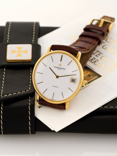 VACHERON CONSTANTIN, REF. 44001, AUTOMATIC DATE.Vacheron Constantin, Genève, Automatic, Ref. 44001, No. 719415, case no. 617624..Sold in December 1999..Fine, self-winding, 18K yellow gold gentleman's wristwatch with date and 18K yellow.gold Vacheron Const