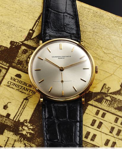 VACHERON CONSTANTIN REF. 6483 YELLOW GOLD.Vacheron Constantin, Genève, No. 553182, case No. 376777.Ref. 6483. Made circa 1960..Very fine and elegant, flat, 18K yellow gold wristwatch..Accompanied by a fitted box, featuring on the cover a picture of.the 