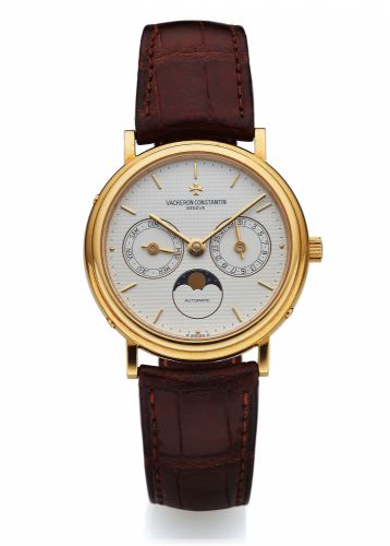 VACHERON CONSTANTIN REF. 47009.DAY-DATE MOON PHASE YELLOW GOLD.Vacheron Constantin, Geneve, No. 795467, case No. 626805.Ref. 47009. Made in 1994..Fine, self-winding, water-resistant, 18K yellow gold wristwatch with dual date, moon phases and an 18K ye