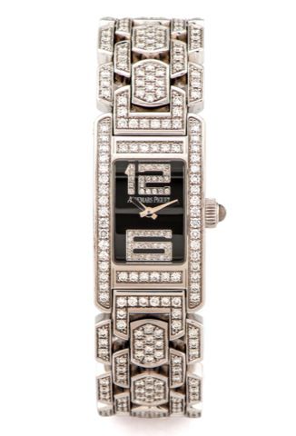 AUDEMARS PIGUET PROMESSE WHITE GOLD.DIAMONDS.Audemars Piguet, Promesse, case No. F 10673. Made in the 2000s..Fine and elegant, rectangular curved, water-resistant, 18K white.gold and diamonds lady's quartz wristwatch with an 18K white gold.and diamond-set