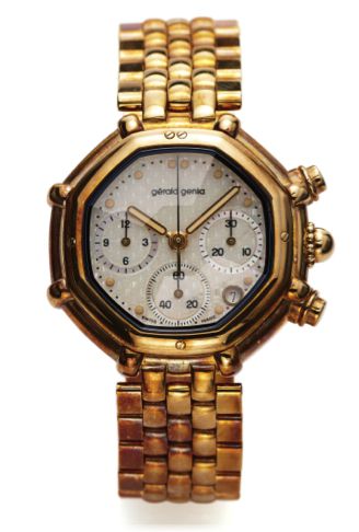 GERALD GENTA SUCCESS.CHRONOGRAPH YELLOW GOLD.Gérald Genta, Genève, case No. 64400, Ref. G.3388.7..Made in the 2000s..Fine and rare, octagonal, self-winding, 18K yellow gold wristwatch with perpetual calendar, moon phases and an 18K yellow gold.Gérald Gent