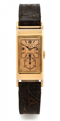 ROLEX REF. 3362 ASYMMETRIC PRINCE PINK GOLD.Rolex Prince Chronometer, case No. 62482, Ref. 3362..Made circa 1935..Very fine and rare, asymmetrical, rectangular curved.14K pink gold wristwatch.