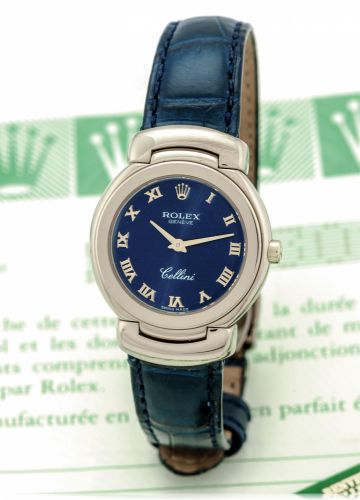 ROLEX REF. 6621 CELLINI WHITE GOLD.Rolex, Genève, Cellini, case No. X606302, Ref. 6621/8..Made in 1992..Fine and elegant, 18K white gold quartz wristwatch with an.18k white gold Rolex deployant clasp. Accompanied by the.original warranty and hang tag.