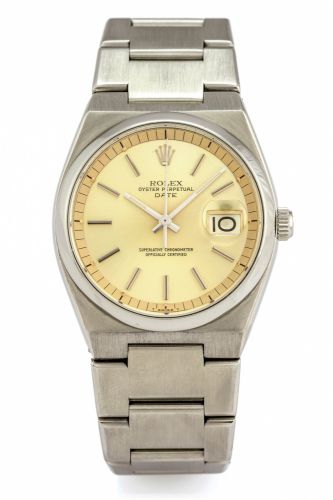 ROLEX, REF. 1530, DATE, STEEL.Rolex, Oyster Perpetual Date Superlative Chronometer, Officially.Certified, case No. 4167543, Ref. 1530. Made circa 1975..Fine and rare, tonneau-shaped, center seconds, selfwinding, water.resistant, stainless steel wristwatch
