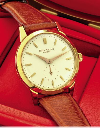 PATEK PHILIPPE REF. 2577 ENAMEL DIAL YELLOW GOLD.Patek Philippe Cie, Genève, No. 747947, case No. 699556, Ref. 2577. Made circa 1958..Extremely fine and rare, oversized, 18K yellow gold gentleman's wristwatch with enamel dial with.an 18k yellow gold Pat