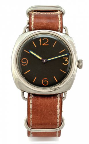 PANERAI/ ROLEX REF. 3646.Rolex, case No. 260566, Ref. 3646, first generation. Made in 1944..Very fine and extremely rare, large, cushion-shaped, waterresistant.stainless steel military diver's wristwatch.