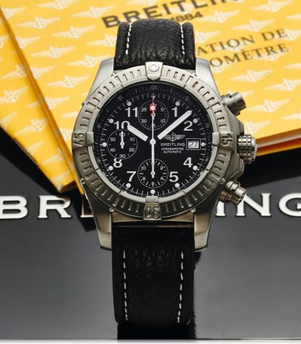 BREITLING AVENGER.Breitling, 1884, Chronomètre, Automatic, Avenger, case No..538009, Ref. E 13360. Sold on April 4th 2005..Fine, large, self-winding, water-resistant, stainless steel.wristwatch with date, round button chronograph, registers.1/100th of an 
